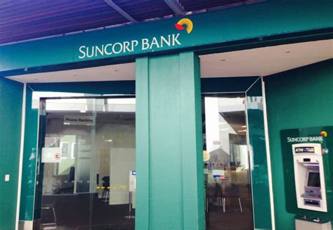 suncorp bank broadbeach.